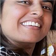 professeur d'anglais donne des cours de la 6e aux études supérieurs et aux adultes également.